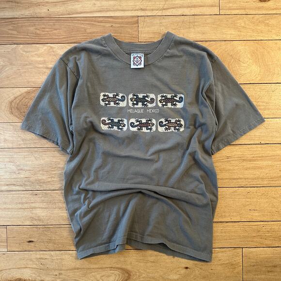 Vintage M Mexico lizard graphic tee - Picture 1 of 4